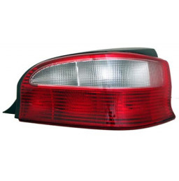 FEUX ARRIERE CITROEN SAXO...
