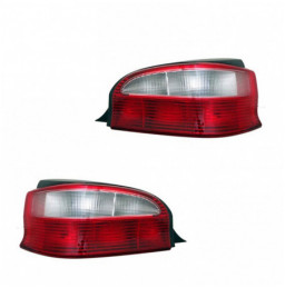 2 FEUX ARRIERE CITROEN SAXO...