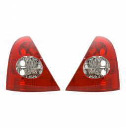 2 FEUX ARRIERE RENAULT CLIO...
