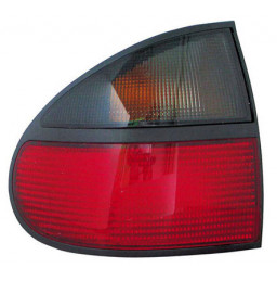 FEUX ARRIERE RENAULT LAGUNA...