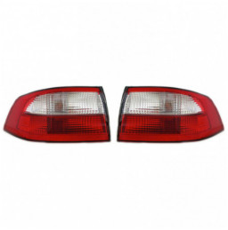 2 FEUX ARRIERE RENAULT...