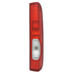 FEUX ARRIERE RENAULT TRAFIC...