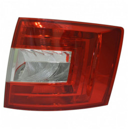 FEUX ARRIERE SKODA OCTAVIA...
