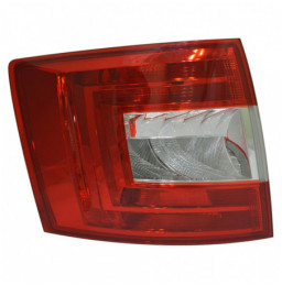 FEUX ARRIERE SKODA OCTAVIA...