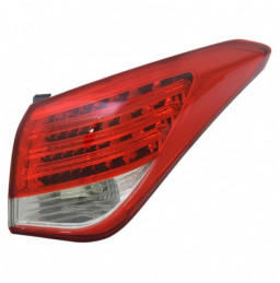 FEUX ARRIERE HYUNDAI I40...
