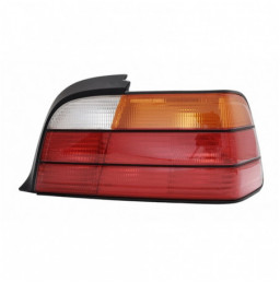 FEUX ARRIERE BMW SERIE 3...